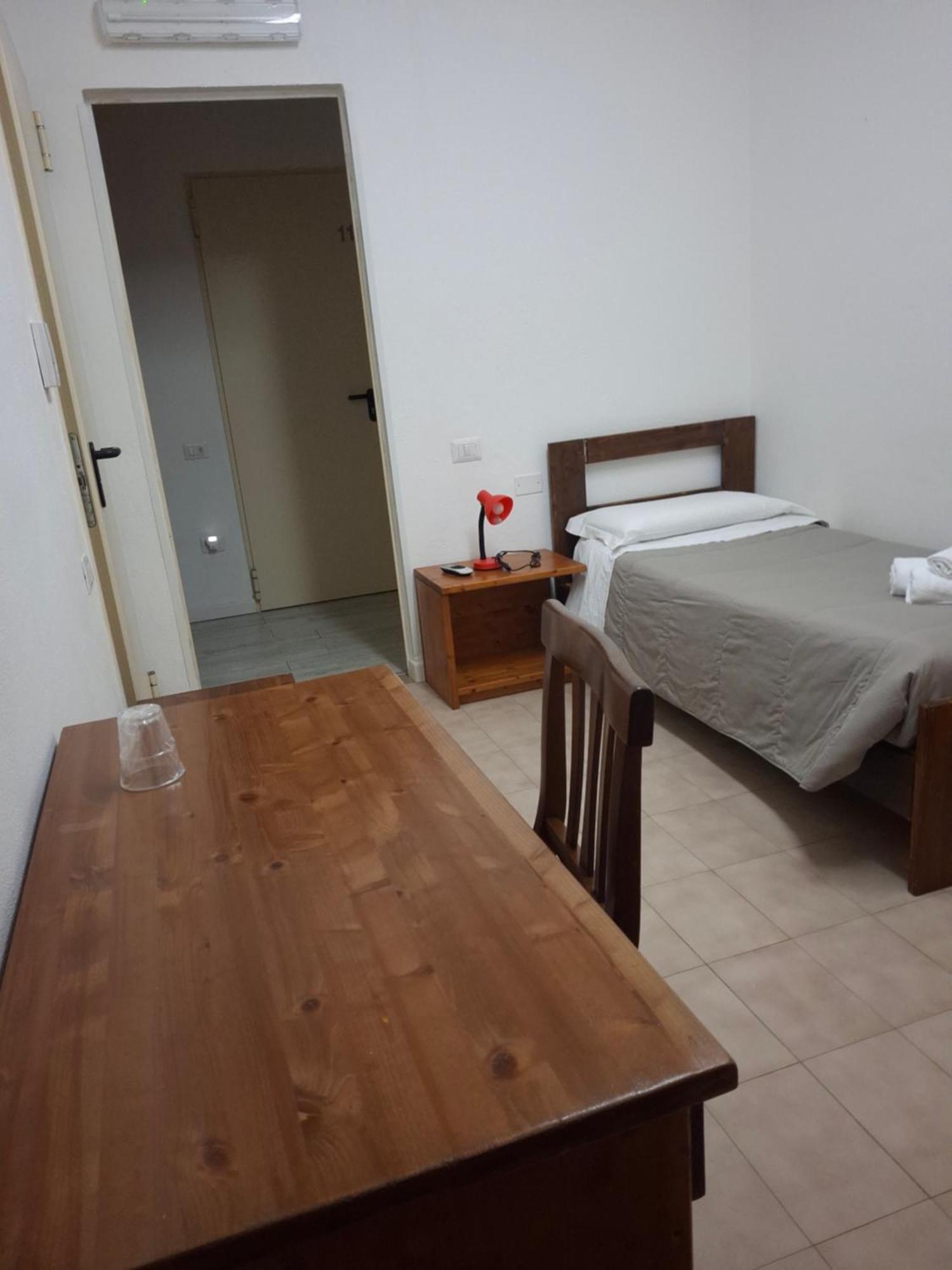 Hotel Soleo Quartu SantʼElena Esterno foto